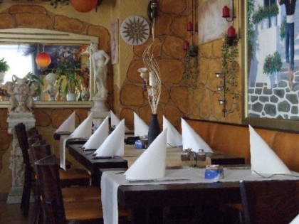 Photo: Taverna Akropolis